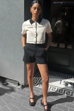 CROPPED KNIT CONTRAST TRIM TOP