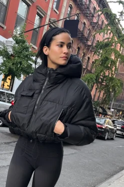 CROPPED PUFFER JACKET