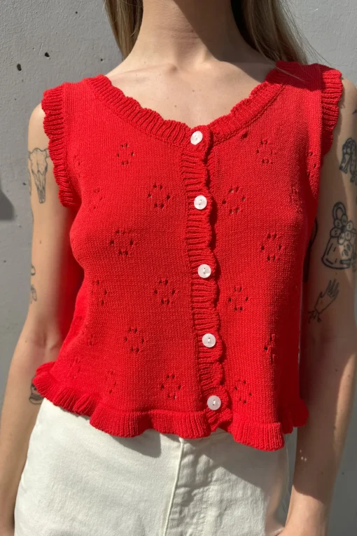 CROPPED SCALLOPED KNIT TANK