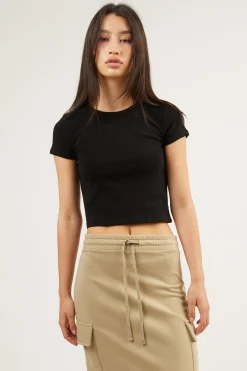 CROPPED T-SHIRT