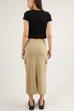 CROPPED T-SHIRT