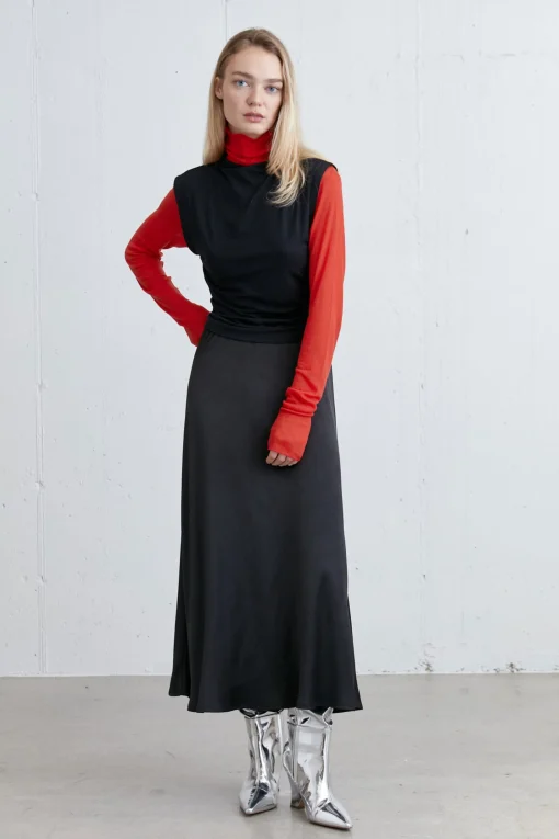 CROPPED TURTLENECK TOP