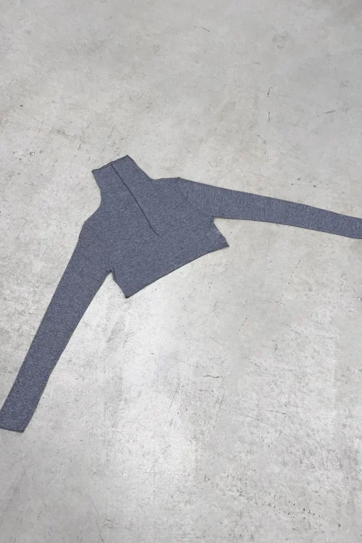 CROPPED TURTLENECK TOP