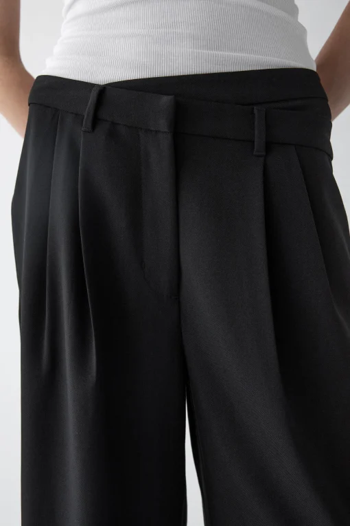 CROSSOVER WAIST WIDE LEG PANT