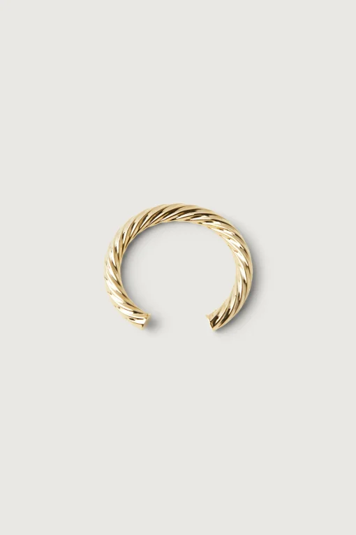 CUFFED BRACELET