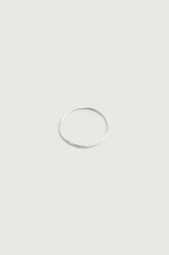 DELICATE RING