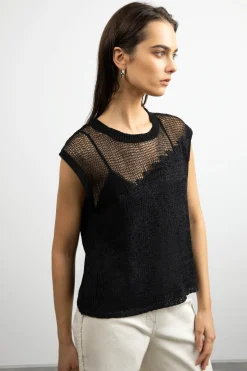 DISTRESSED SLEEVELESS SWEATER