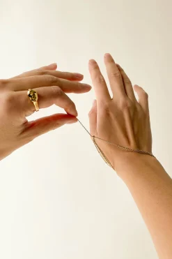 DOUBLE CHAIN BRACELET