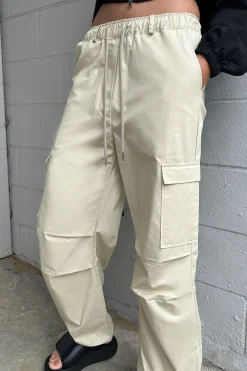 DRAWSTRING WAIST CARGO PANT