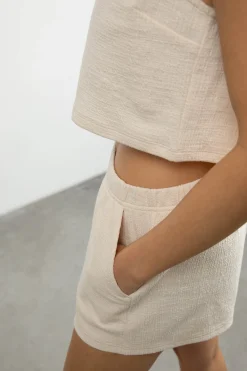 ELASTIC WAIST SHORT