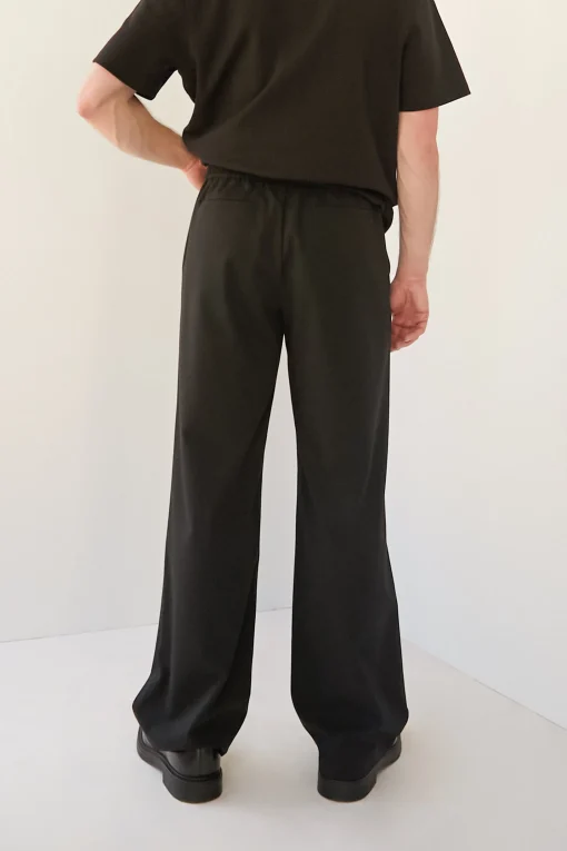 ELASTIC WAIST SUITING PANT