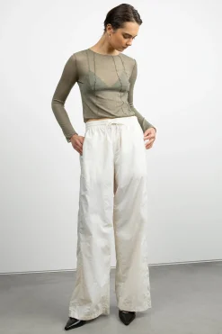 EXPOSED SEAM LONG SLEEVE TOP