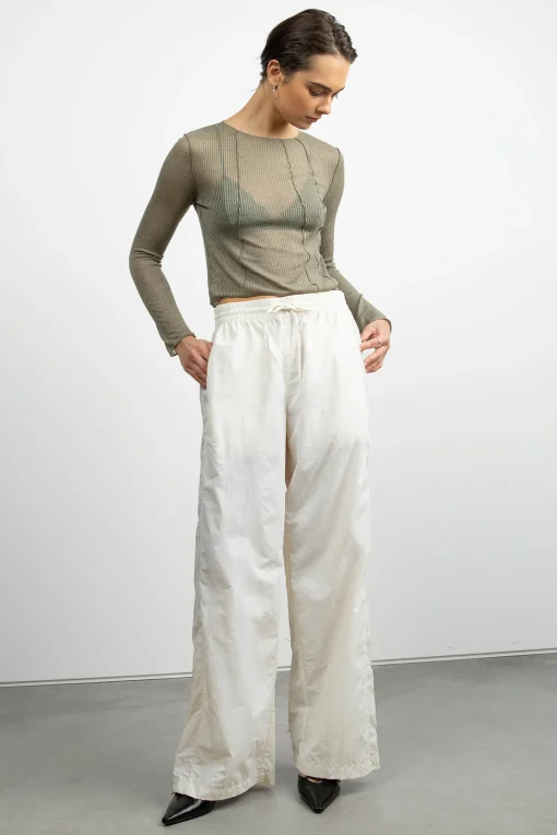 EXPOSED SEAM LONG SLEEVE TOP