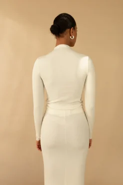 EXPOSED SEAM MOCKNECK TOP