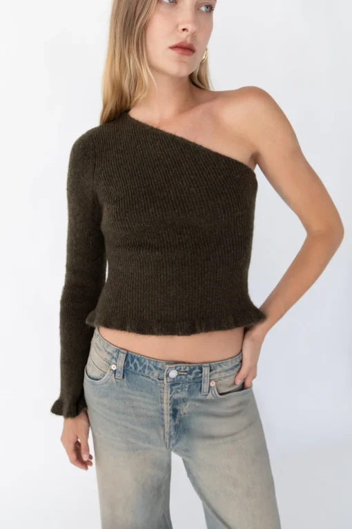 FITTED ONE SLEEVE SWEATER