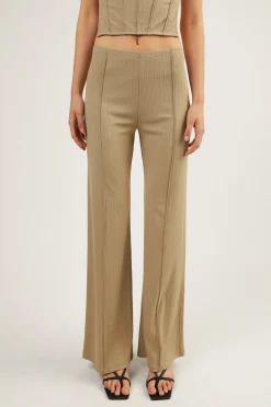 FLARED PANT WITH STITCH DETAILS