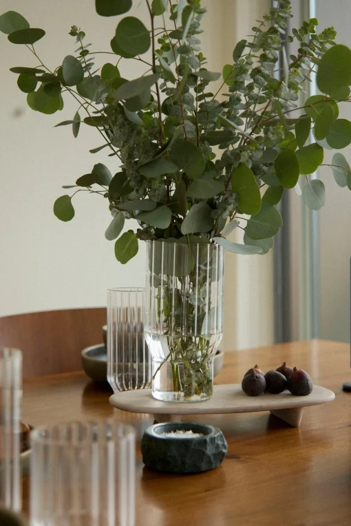 FLUTED VASE