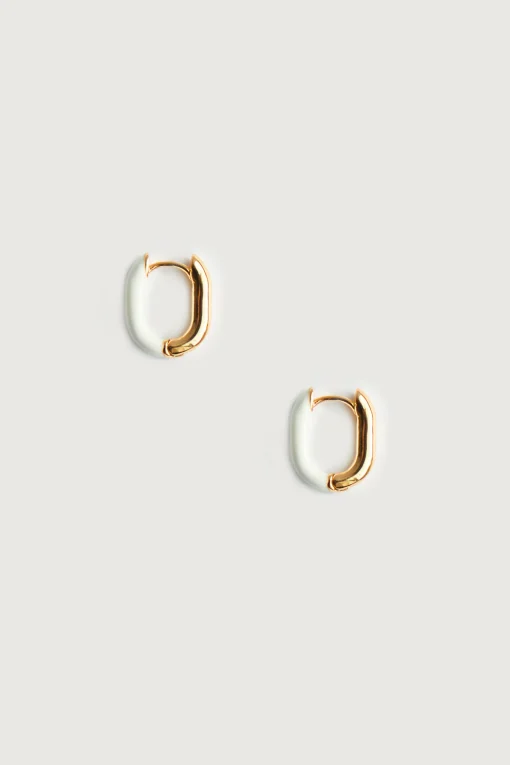 HALF ENAMEL OVAL HOOPS