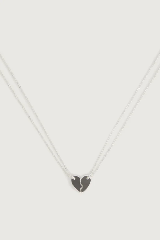 HALF HEART NECKLACE SET