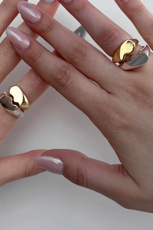 HALF HEART SIGNET RING SET