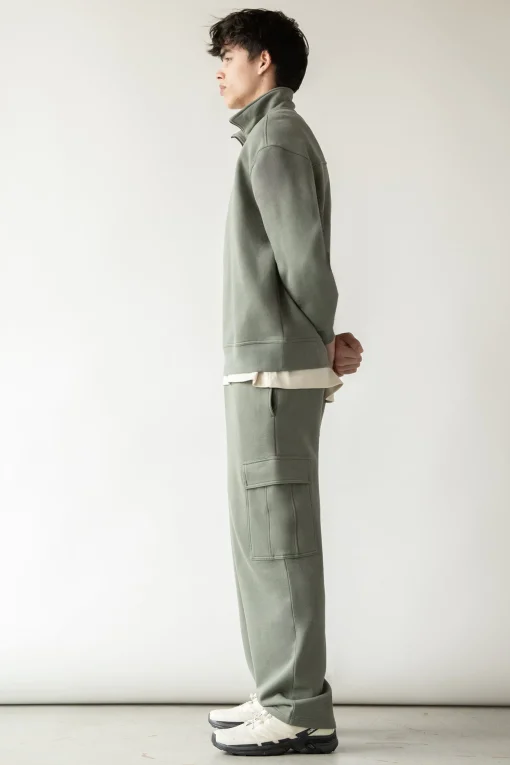 HALF-ZIP SWEATSHIRT