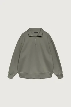 HALF-ZIP SWEATSHIRT