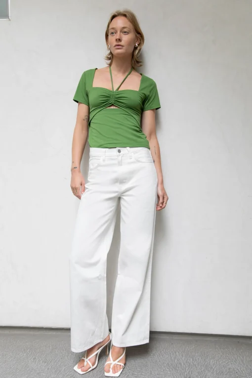 HALTER NECK CUTOUT TEE