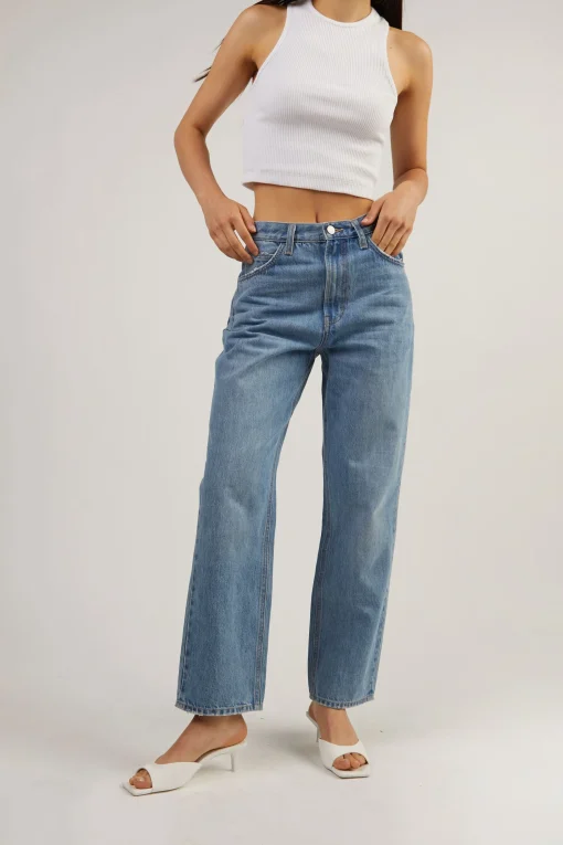 HEELED MULE