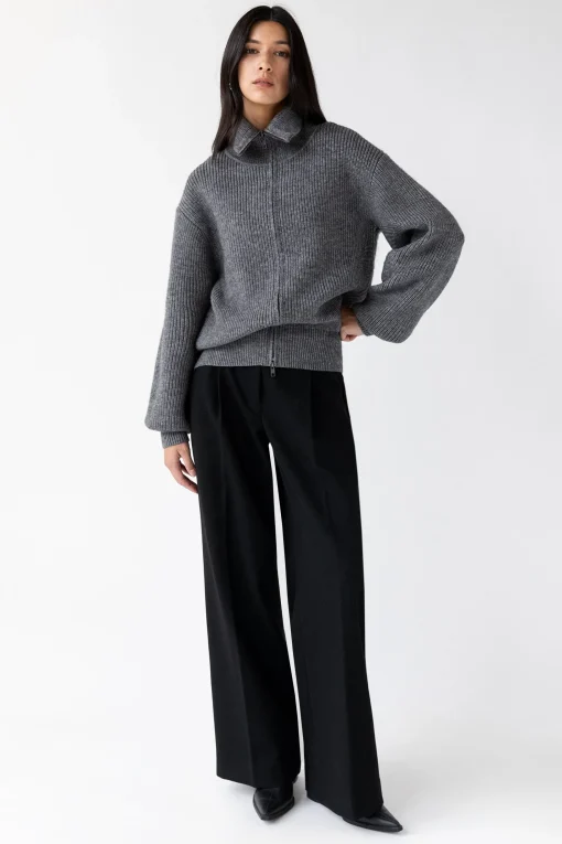 HIGH NECKLINE ZIP UP SWEATER