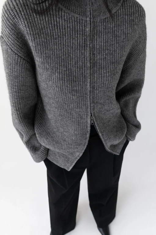 HIGH NECKLINE ZIP UP SWEATER