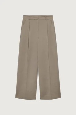 HIGH-RISE STRAIGHT LEG TROUSER WITH PLEATS
