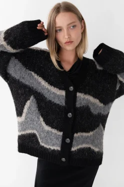 INTARSIA KNIT CARDIGAN