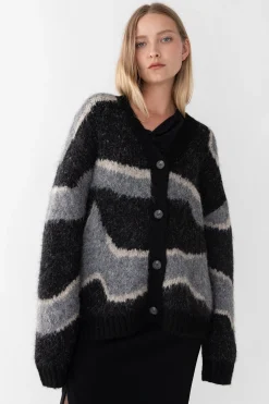 INTARSIA KNIT CARDIGAN