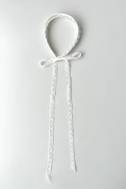 IVORY LACE TIE CHOKER