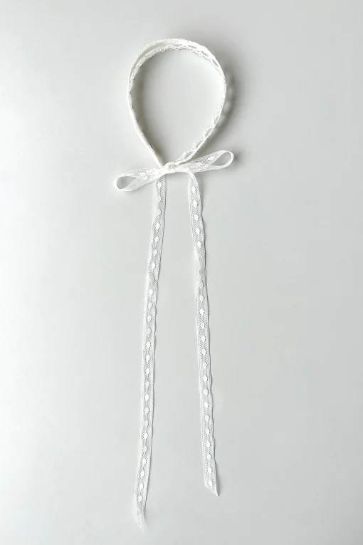 IVORY LACE TIE CHOKER