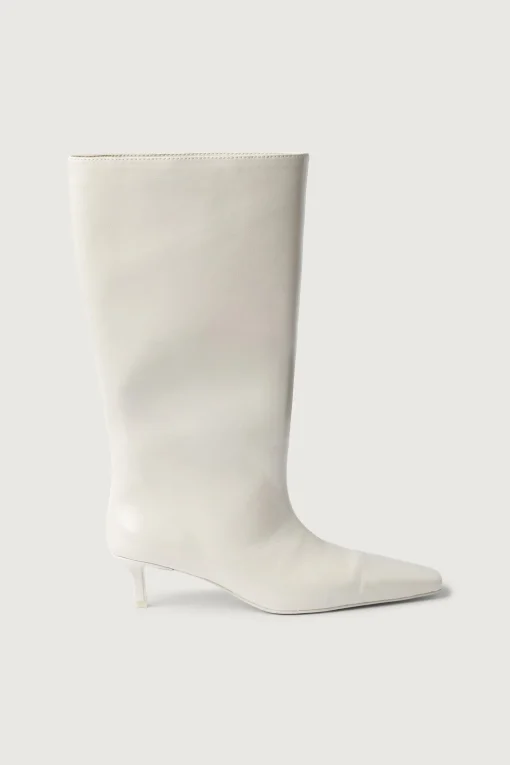KNEE HIGH BOOT