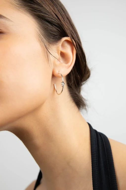KNOT HOOP EARRING