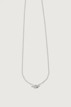 KNOT NECKLACE