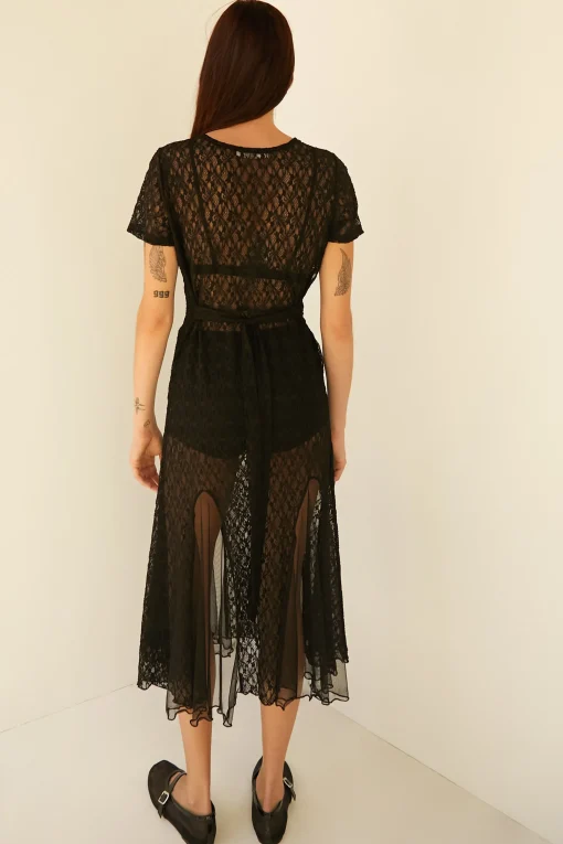 LACE SHORT SLEEVE MIDI DRESS