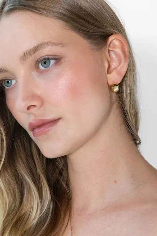 LARGE BALL EARRING