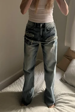 LAYERED EFFECT JEANS
