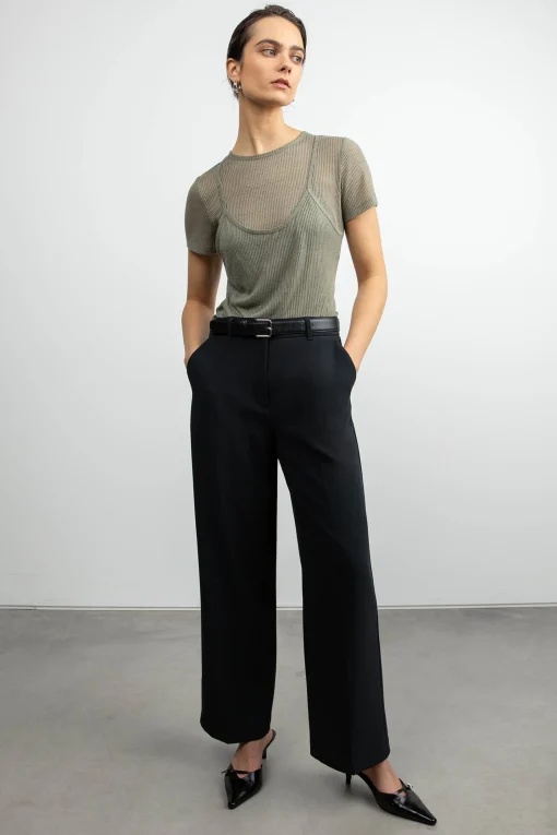 LAYERED TANK AND TEE