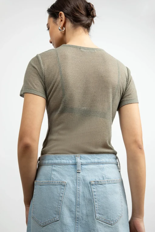 LAYERED TANK AND TEE