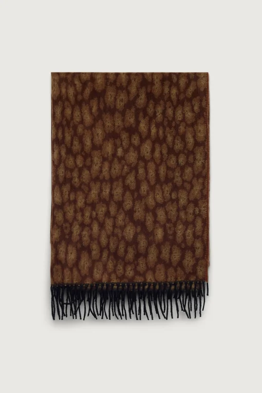 LEOPARD PRINT SCARF