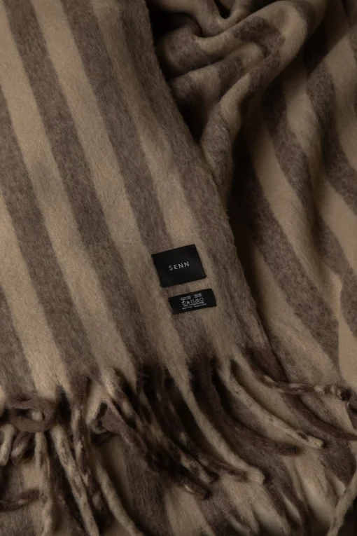 LINEA WOOL BLEND THROW