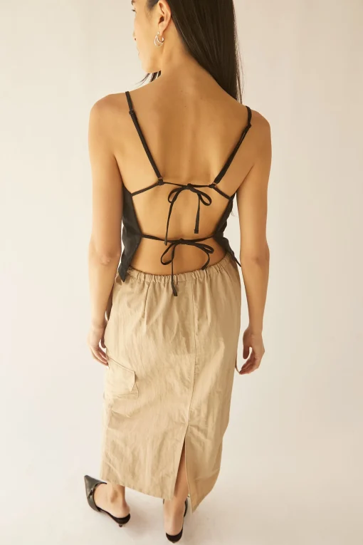 LINEN BLEND OPEN BACK TANK TOP