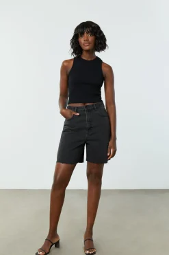 LONG DENIM SHORT