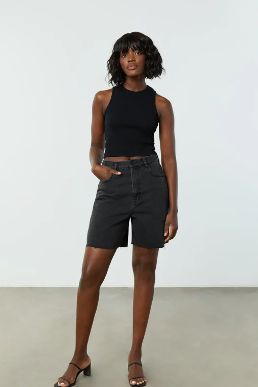 LONG DENIM SHORT