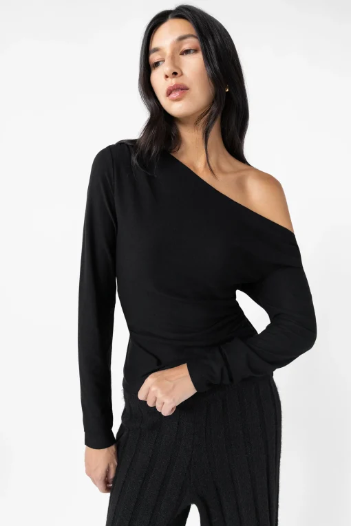 LONG SLEEVE OFF THE SHOULDER TOP