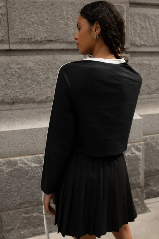 LONG SLEEVE TOP WITH BOWS